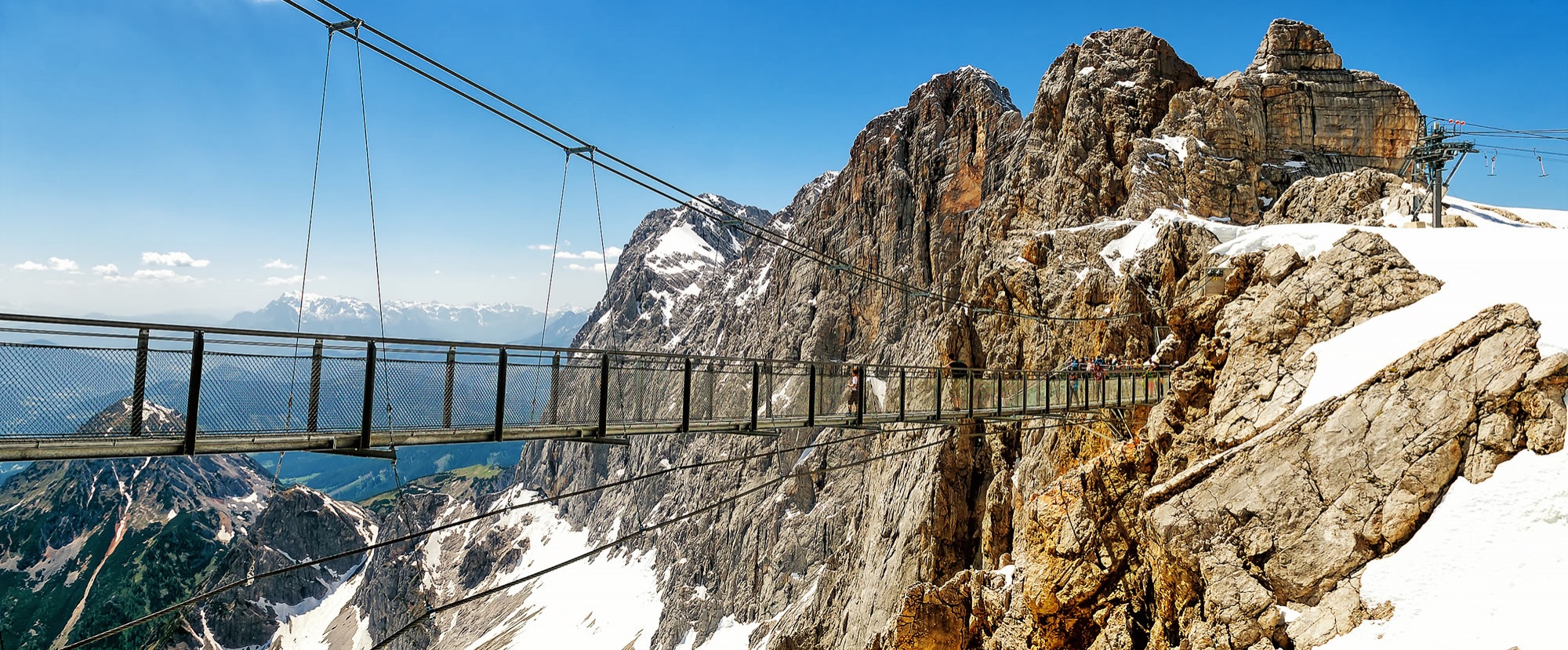 Ausflugsziel Dachsteingletscher mit Hängebrücke